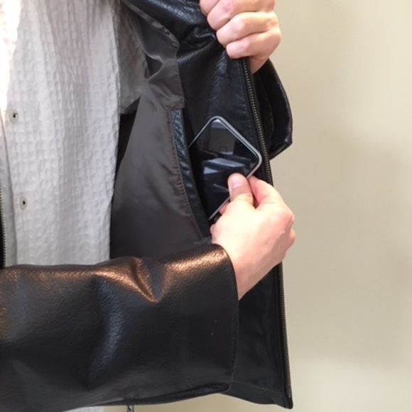 Banana Republic Leather Bomber Jacket - Picture 5 of 8